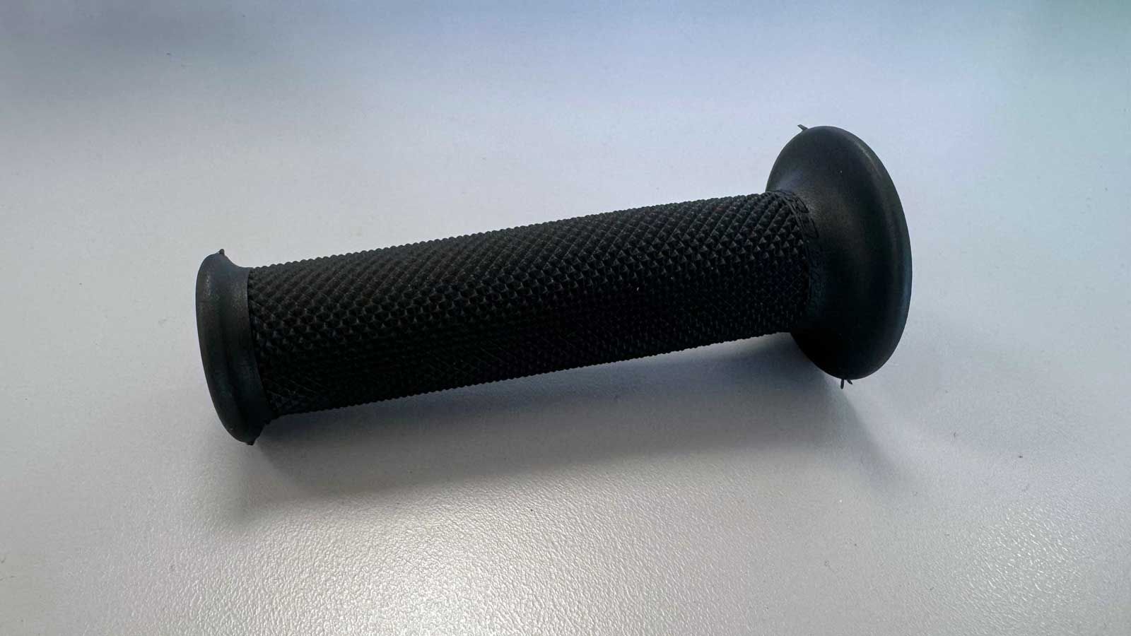 Παρουσίαση: Pro Grip χερoλαβές 780 STREET ΜΑΥΡΕΣ 22/25 125MM