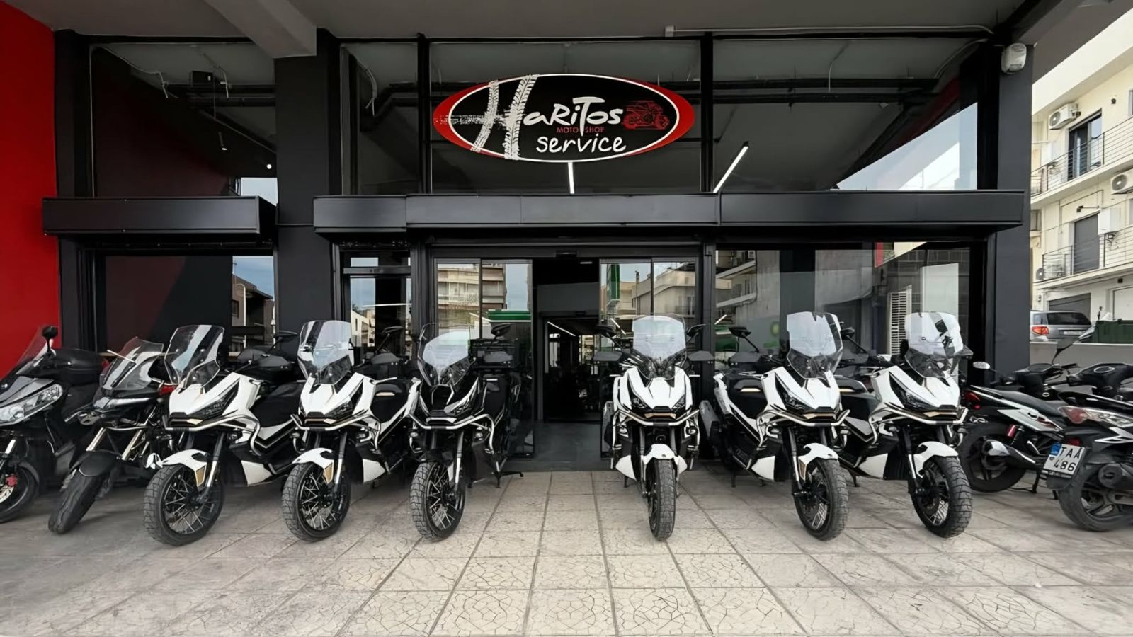 HARITOS MOTO: Από το 1989, μια οικογένεια μεγαλώνει μαζί με τη μοτοσυκλέτα
