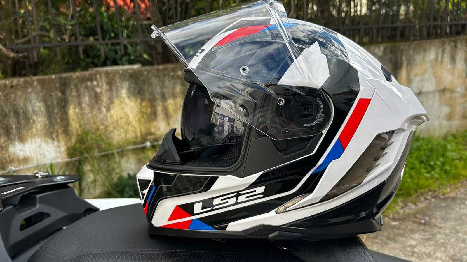 Εσωτερική φιμέ ζελατίνα στο Storm III. 