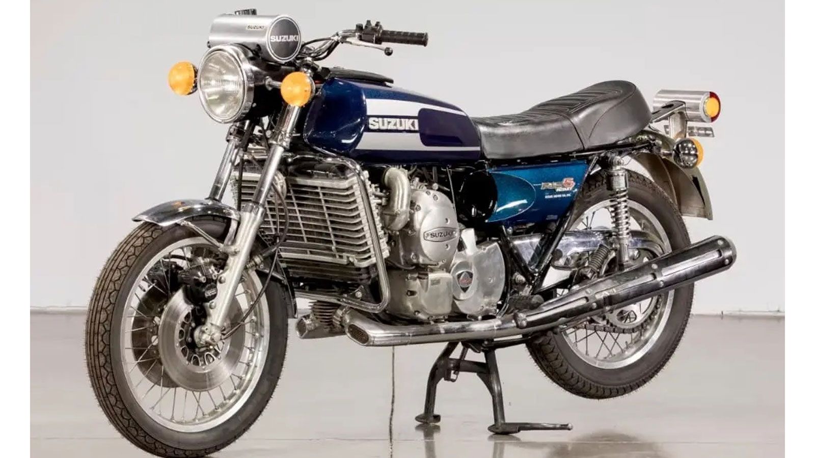 Suzuki RE5