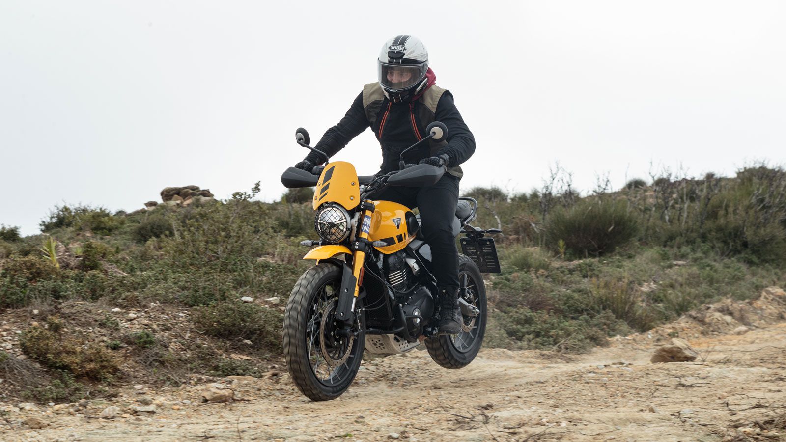 Στο υπόλοιπο φάσμα όμως, η Scrambler ανταποκρίνεται άψογα και δείχνει πόσο «σπιρτόζικη» είναι.