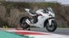 Οδηγώντας το Ducati Supersport 950 2021 στην πίστα της Vallelunga.