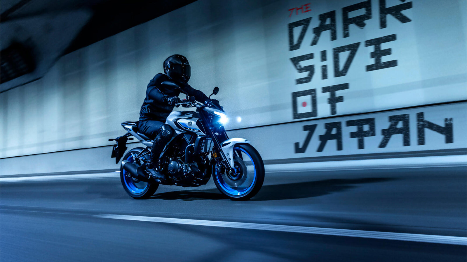 Αποδίδει 42 ίππους στις 10.750 σ.α.λ. και 29,5 Nm ροπής στις 9.000 σ.α.λ., προσφέροντας ζωντανή και απολαυστική εμπειρία οδήγησης. Αποδίδει 42 ίππους στις 10.750 σ.α.λ. και 29,5 Nm ροπής στις 9.000 σ.α.λ., προσφέροντας ζωντανή και απολαυστική εμπειρία οδήγησης.
