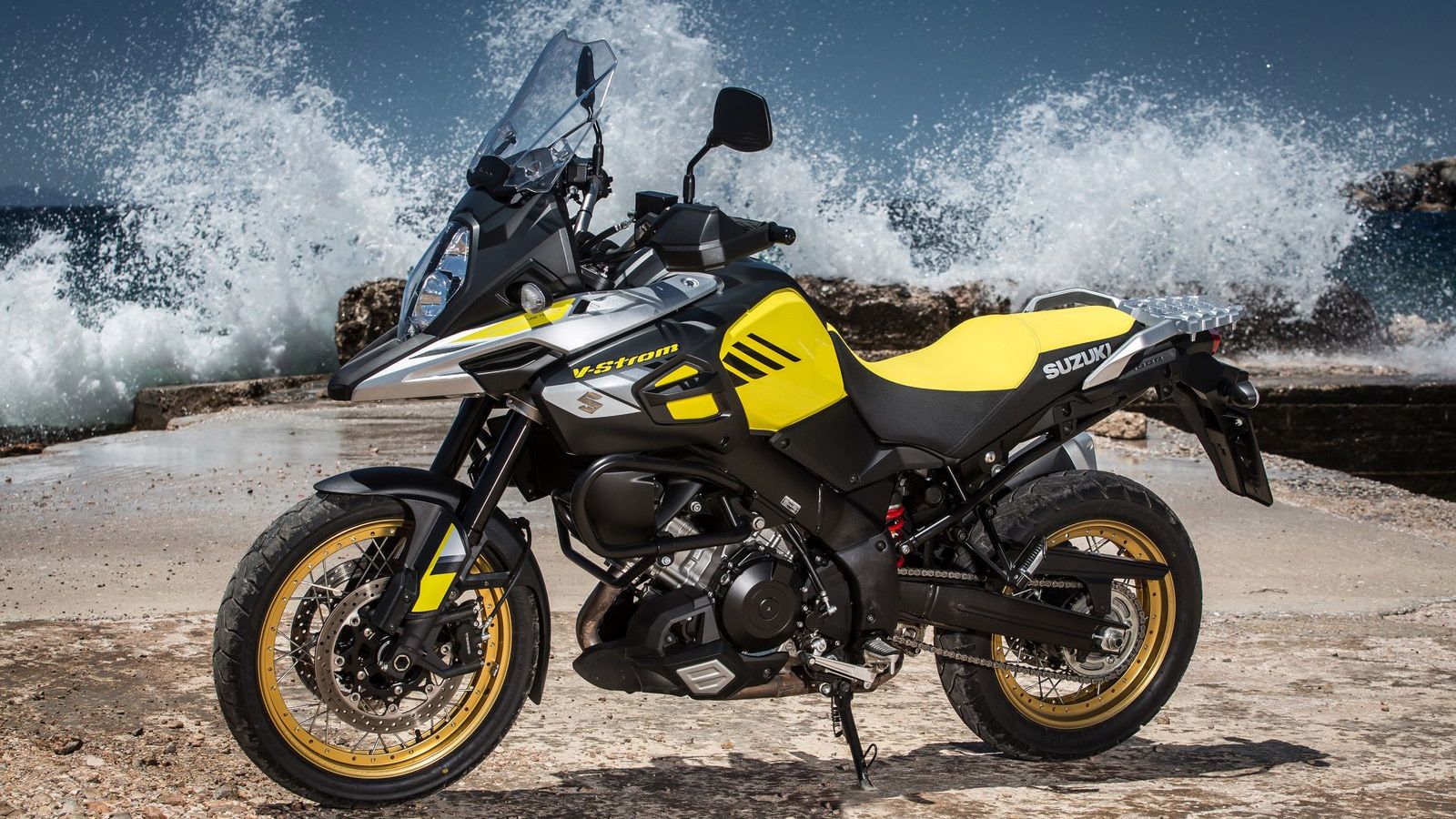 Suzuki v Strom 1000 XT