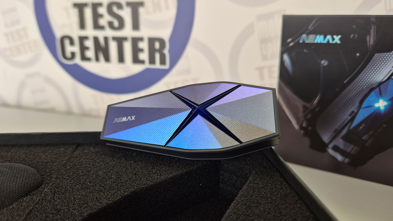 Η Asmax F1 Pro, είναι μία premium ενδοεπικοινωνία με χαρακτηριστικά που συναντάμε σε επιλογές πολύ πιο ακριβές από αυτήν. Η Asmax F1 Pro, είναι μία premium ενδοεπικοινωνία με χαρακτηριστικά που συναντάμε σε επιλογές πολύ πιο ακριβές από αυτήν.