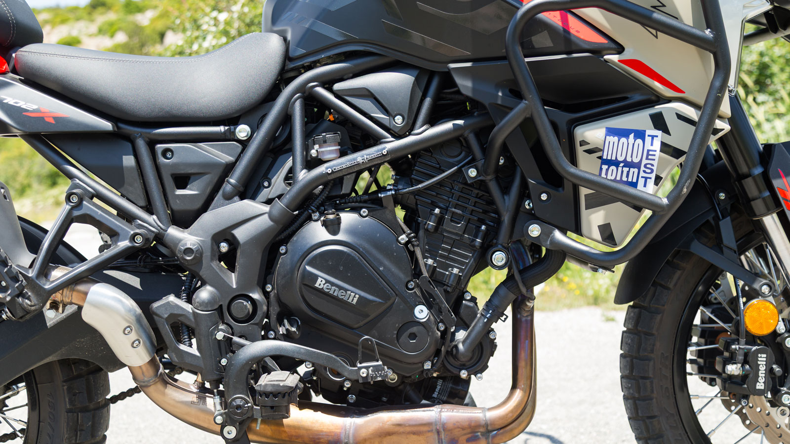 Benelli TRK 702 X