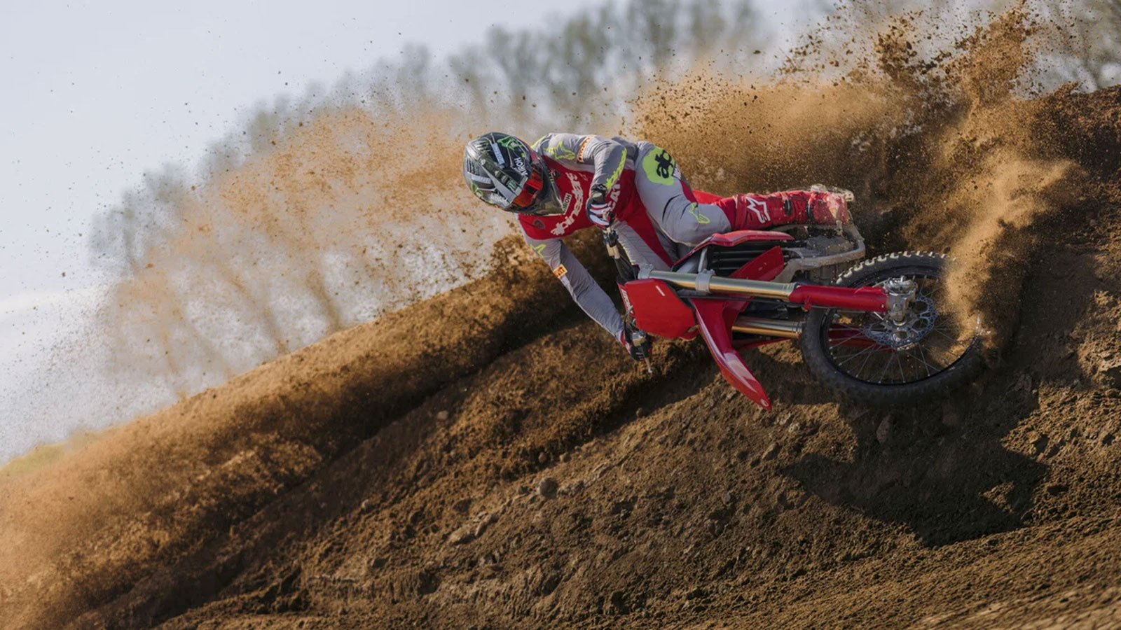 Η Ducati παρουσιάζει ένα νέο σύστημα AI-driven predictive maintenance, ανοίγοντας τον δρόμο για μια διαφορετική φιλοσοφία στη συντήρηση μοτοσυκλετών.