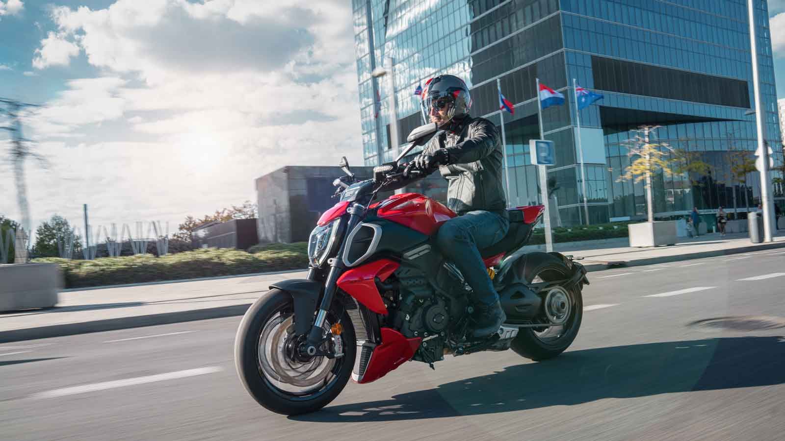 Ducati: Η Ιταλία θέλει να την πάρει πίσω από τους Γερμανούς – Όλα στο τραπέζι Ducati: Η Ιταλία θέλει να την πάρει πίσω από τους Γερμανούς – Όλα στο τραπέζι