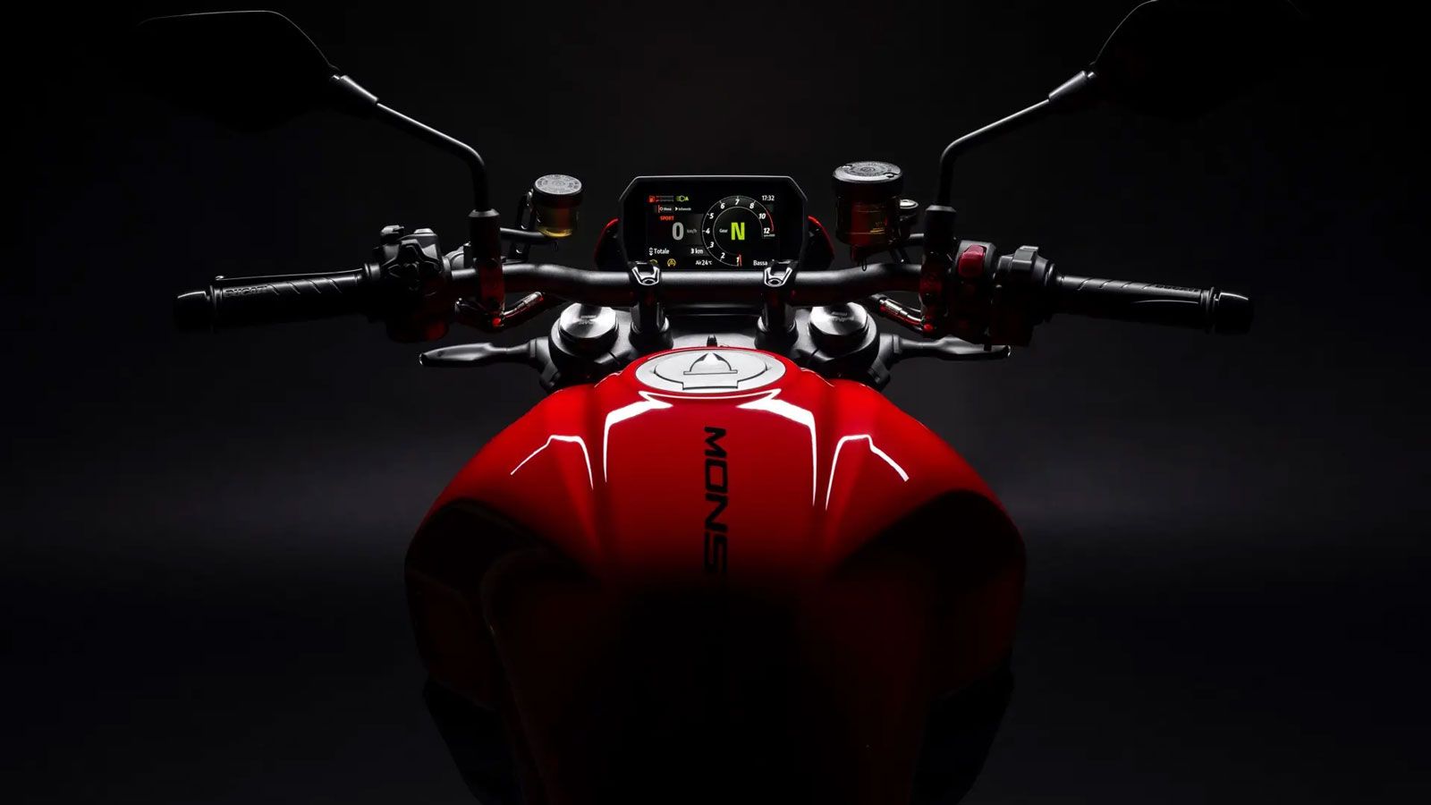 Η νέα Ducati Monster 2026 σηματοδοτεί την εξέλιξη ενός από τα πιο εμβληματικά γυμνά μοντέλα της ευρωπαϊκής σκηνής. Περισσότερο από τρεις δεκαετίες μετά το ντεμπούτο της, η Monster διατηρεί τη σχεδιαστ
