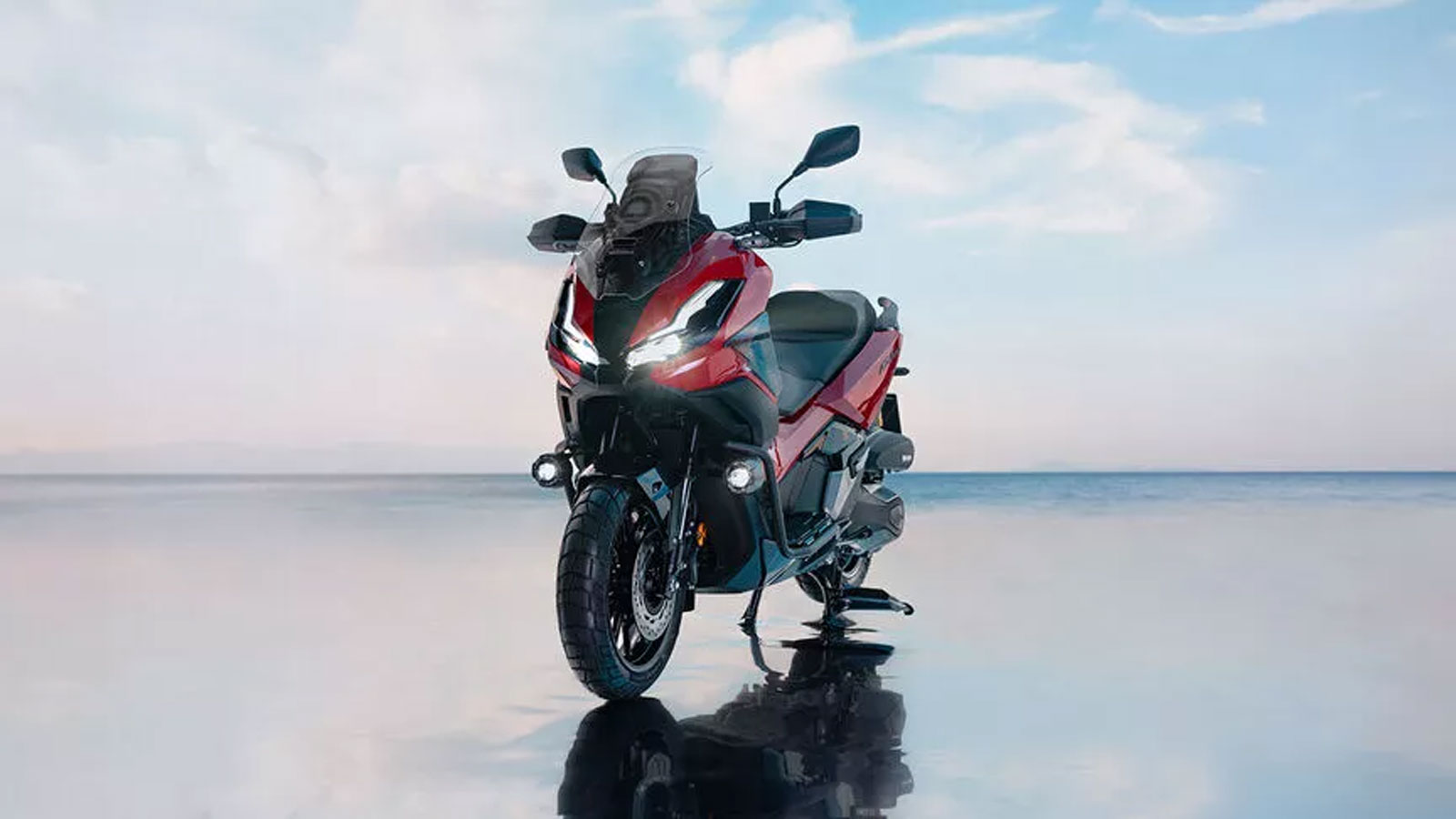 Το Honda ADV350 έχει δώρο κάγκελα αλλά και πολλά εξτρά δώρα μόνο εδώ!