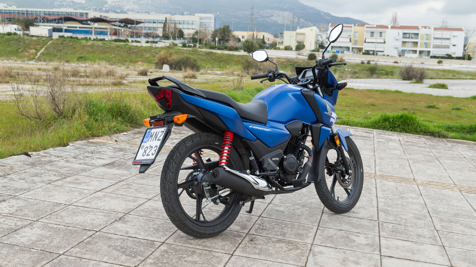 Honda CB125F