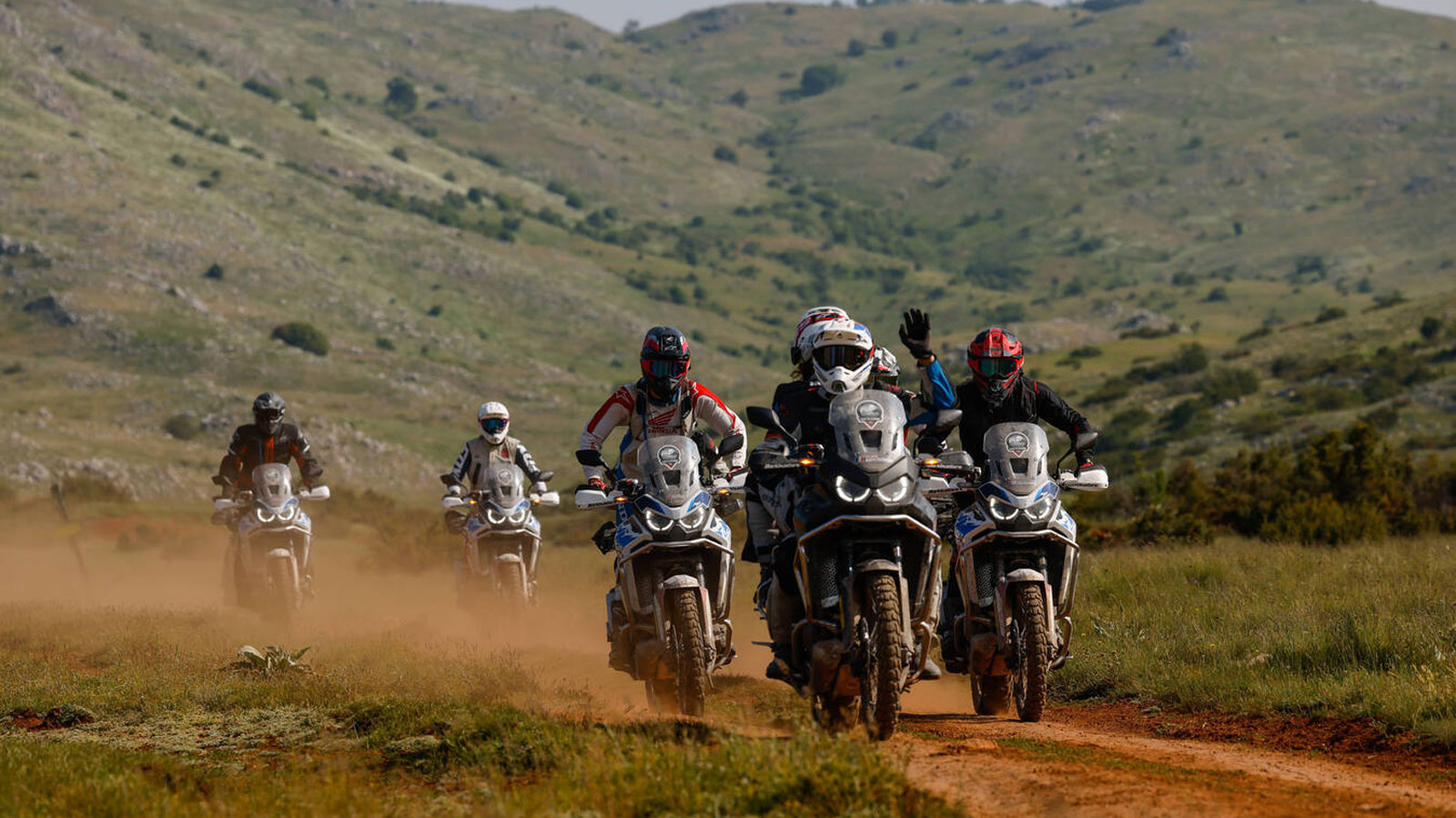 Η Honda ανεβάζει επίπεδο το θεσμό Adventure Roads, μετατρέποντας την εμπειρία του 2025 σε ντοκιμαντέρ που κάνει πρεμιέρα σε Apple TV και Amazon Prime. 