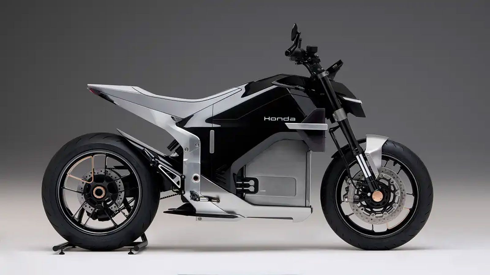 Honda EV Fun: Η πρώτη ηλεκτρική μοτοσυκλέτα μεγάλου «κυβισμού» είναι γεγονός Honda EV Fun: Η πρώτη ηλεκτρική μοτοσυκλέτα μεγάλου «κυβισμού» είναι γεγονός
