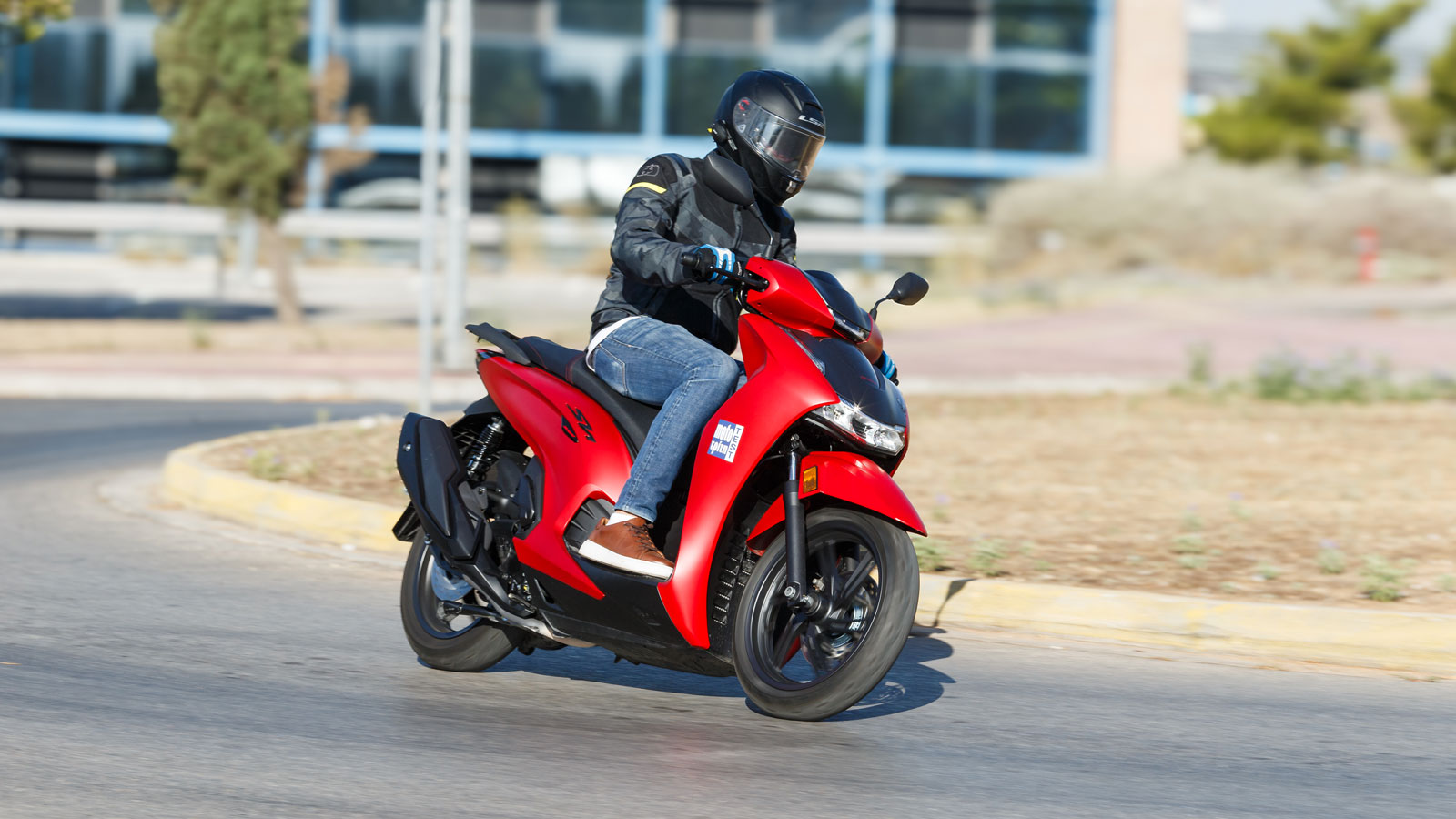 Honda SH 350i (έκδοση SPORTY) - Test