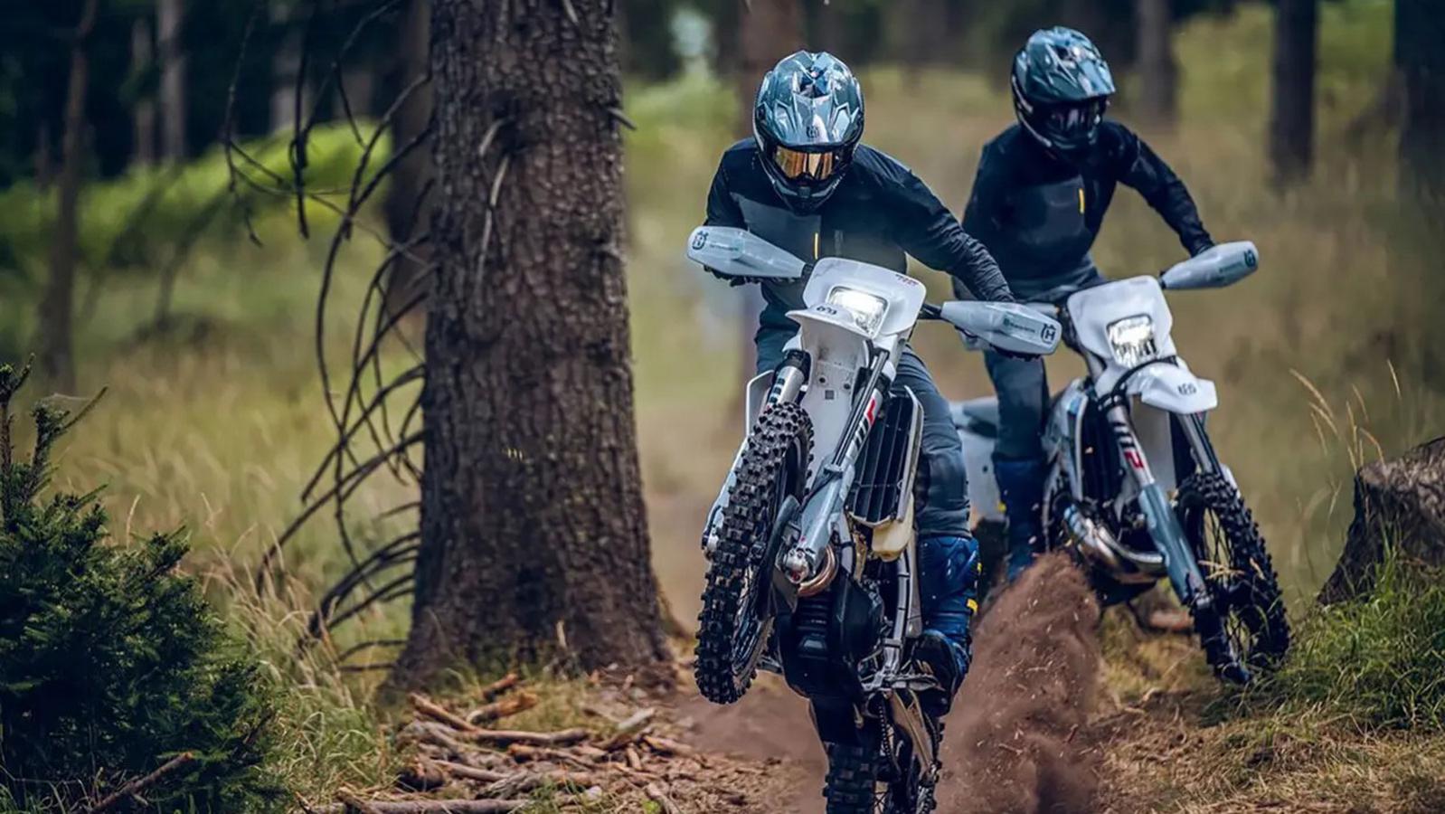 TE 300 Pro δίχρονη και FE 350 Pro τετράχρονη για το 2027 TE 300 Pro δίχρονη και FE 350 Pro τετράχρονη για το 2027