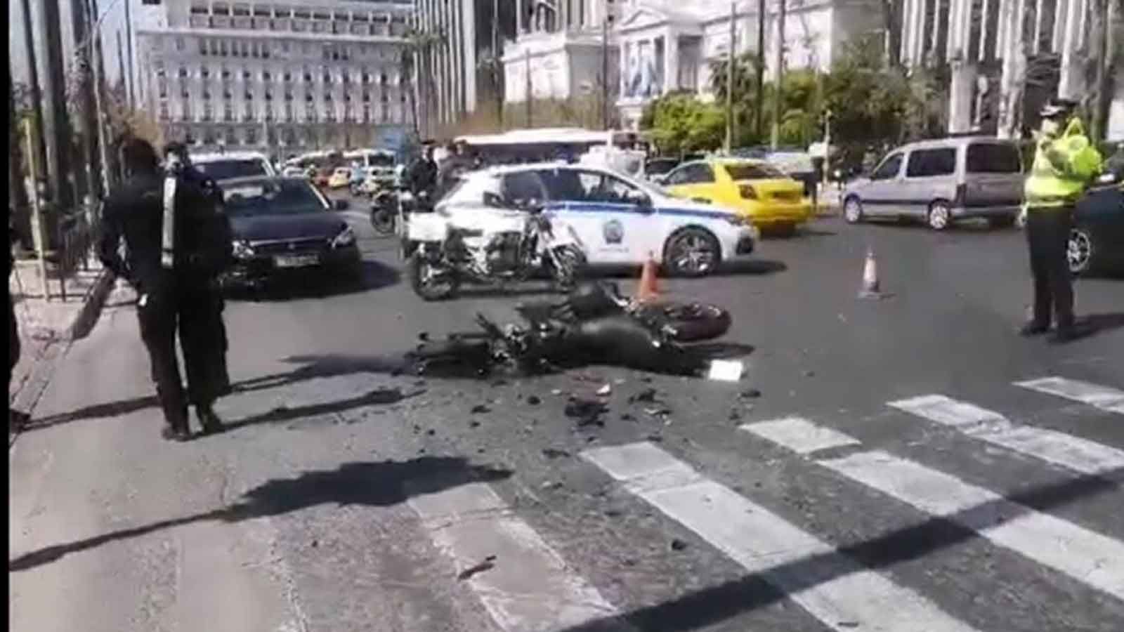 Η προγραμματισμένη εκδίκαση της έφεσης του οδηγού – αστυνομικού της φρουράς της Ντόρας Μπακογιάννη, που προκάλεσε το θανατηφόρο τροχαίο με θύμα τον 23χρονο Ιάσονα Λαλαούνη το 2021, ακυρώθηκε Η προγραμματισμένη εκδίκαση της έφεσης του οδηγού – αστυνομικού της φρουράς της Ντόρας Μπακογιάννη, που προκάλεσε το θανατηφόρο τροχαίο με θύμα τον 23χρονο Ιάσονα Λαλαούνη το 2021, ακυρώθηκε