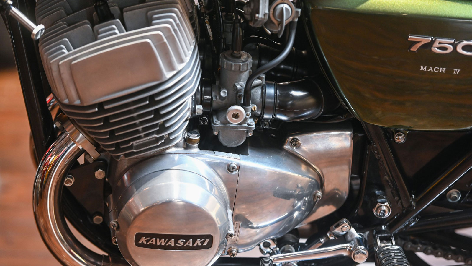 Kawasaki Mach IV 750