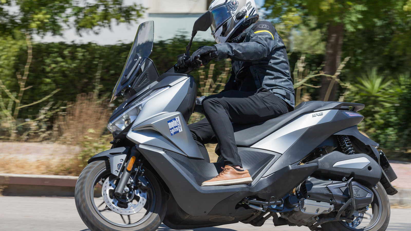 Voge SR3: Υποψήφιο για Best Scooter by LS2 