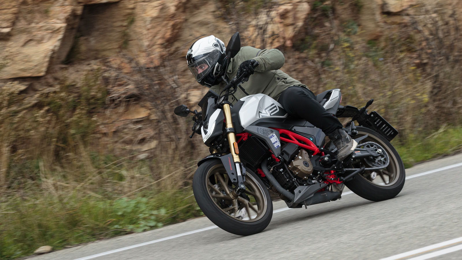 Morbidelli N300 - Test - Με στόφα Streetfighter