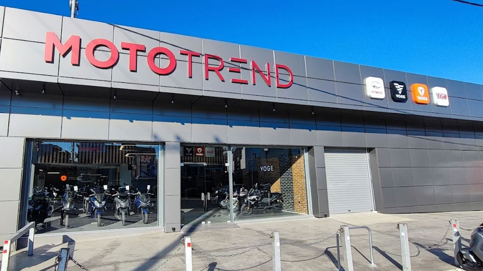 Στην EICMA του Μιλάνου ο εμπορικός διευθυντής Χρήστος Κουτσουρίδης επιβεβαίωσε τη μεγάλη είδηση: η Cyclon έρχεται επίσημα στην ελληνική αγορά.