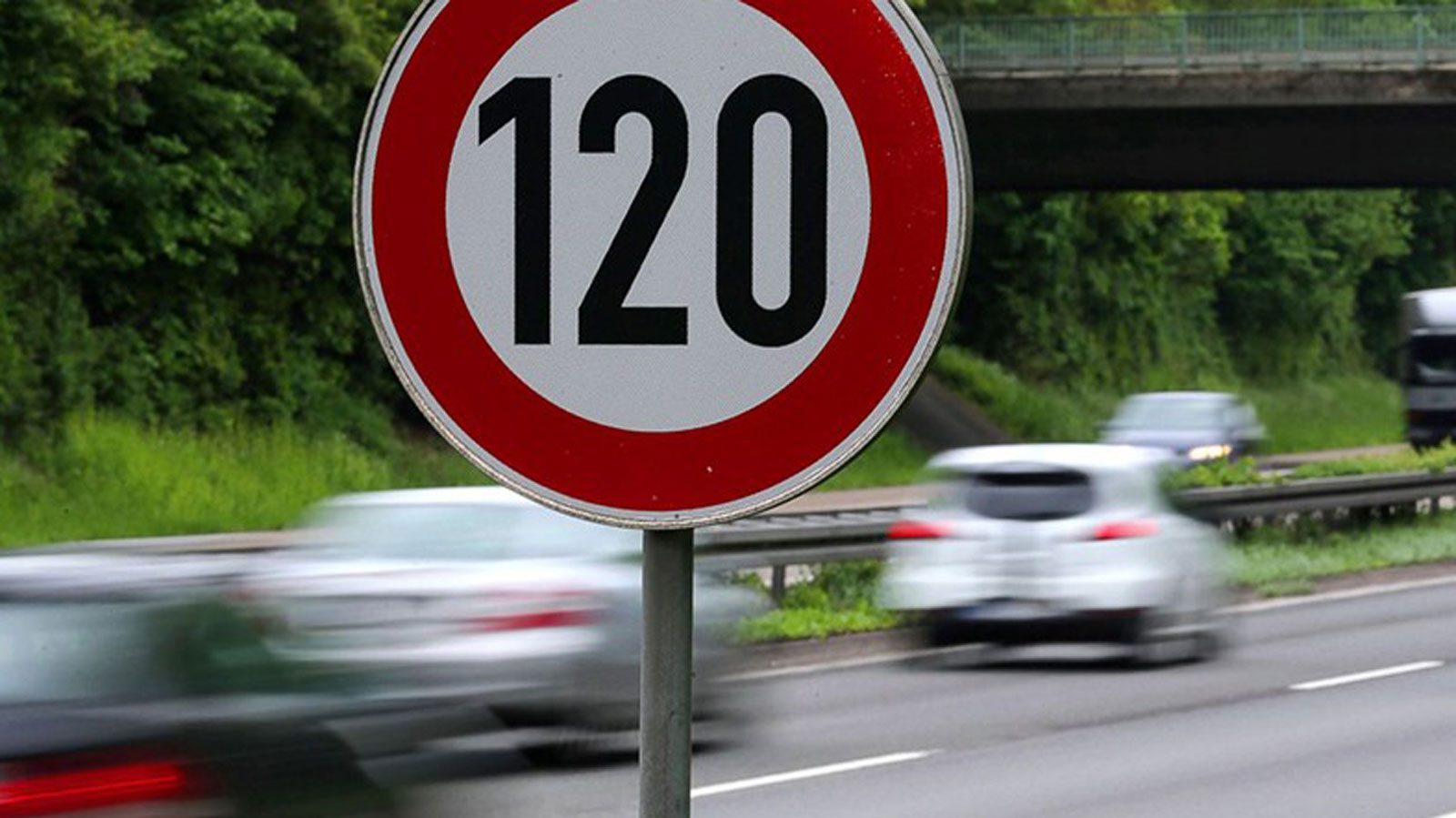 Τι κοινό έχει η Ισπανία με την Ελλάδα στα όρια ταχύτητας