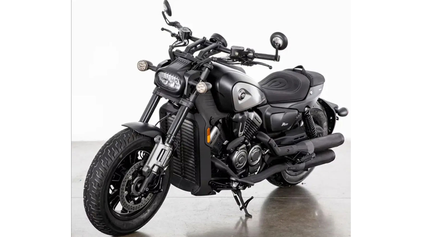 Η QJMOTOR ετοιμάζει μια cruiser που θυμίζει scooter στη χρήση Η QJMOTOR ετοιμάζει μια cruiser που θυμίζει scooter στη χρήση