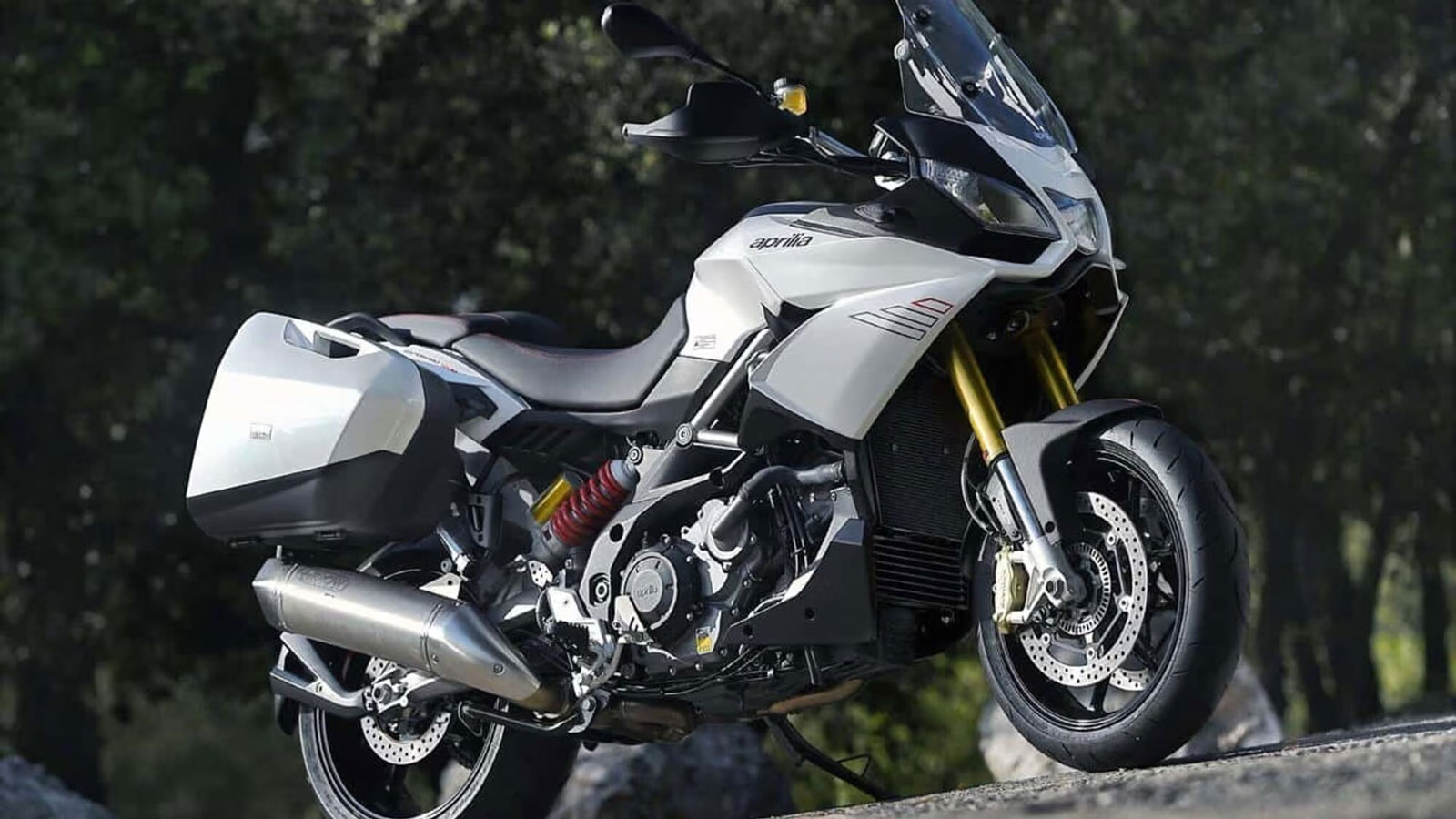 Aprilia Caponord 1200: Προηγήθηκε τεχνολογικά, αλλά στριμώχτηκε από GS και Multistrada