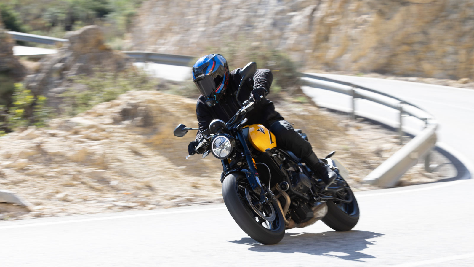 Triumph Trident 660 2026 - Αποστολή Αλικάντε