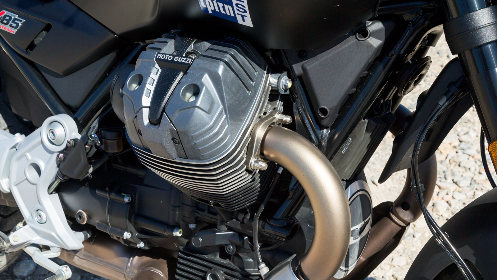 Χαρακτηριστικό κάθε Moto Guzzi ο εγκάρσια τοποθετημένος V2.