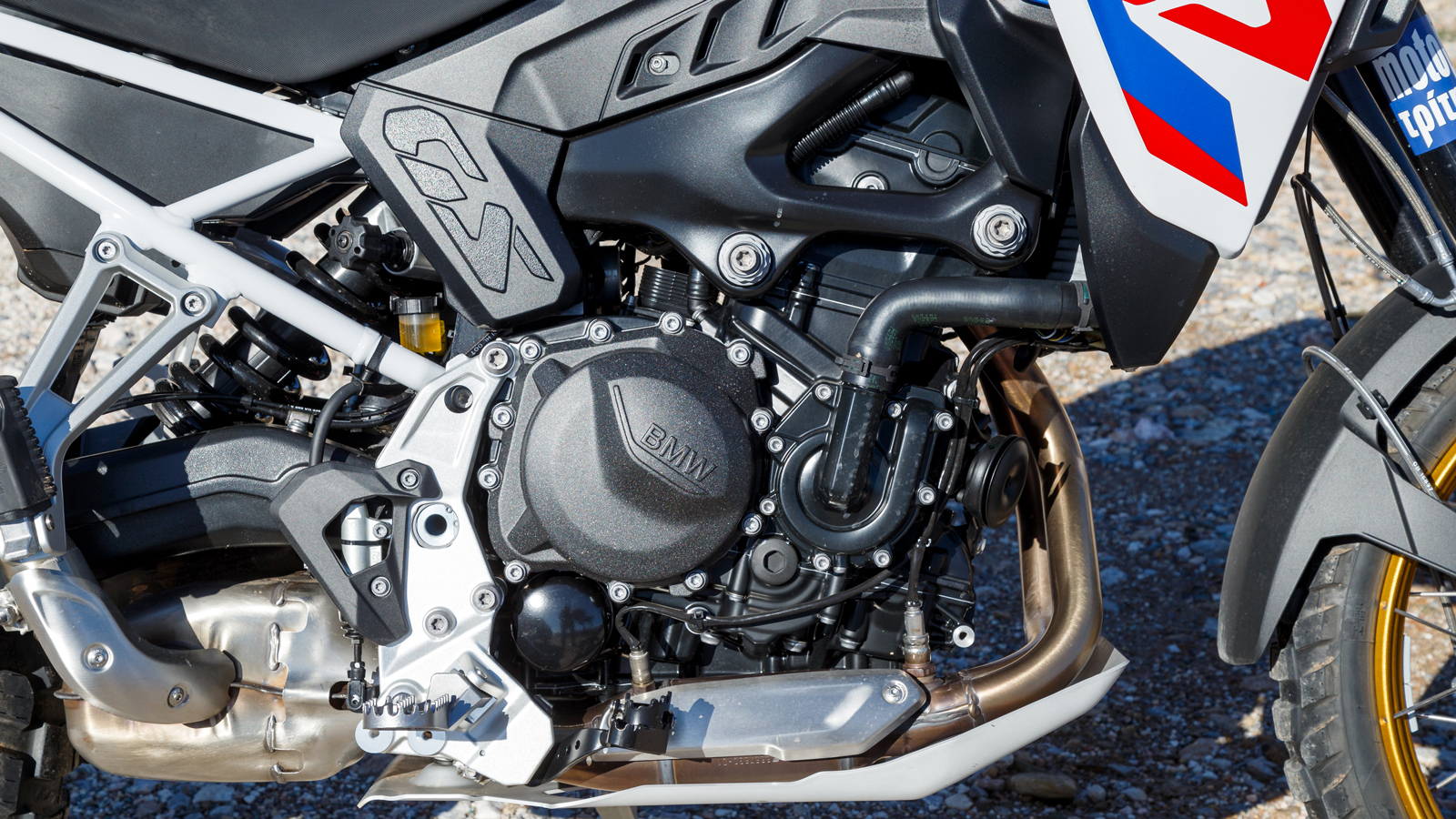 BMW F900 GS - Τεχνικά χαρακτηριστικά