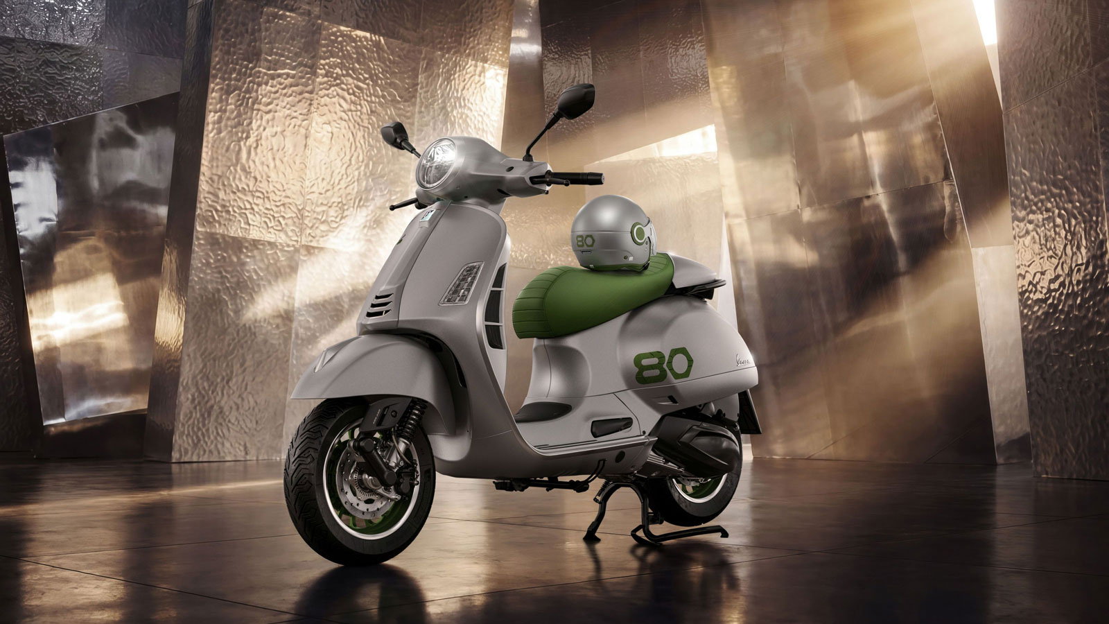Η Vespa γιορτάζει τα 80 χρόνια της με μια αποκλειστική έκδοση βασισμένη στην GTS 310