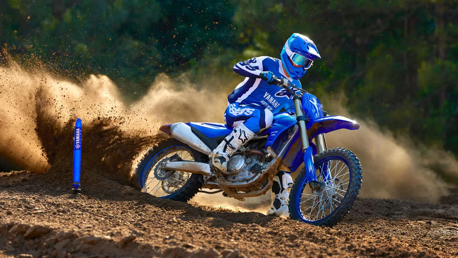 Η Yamaha ανανεώνει δυναμικά τη σειρά YZ για το 2027.