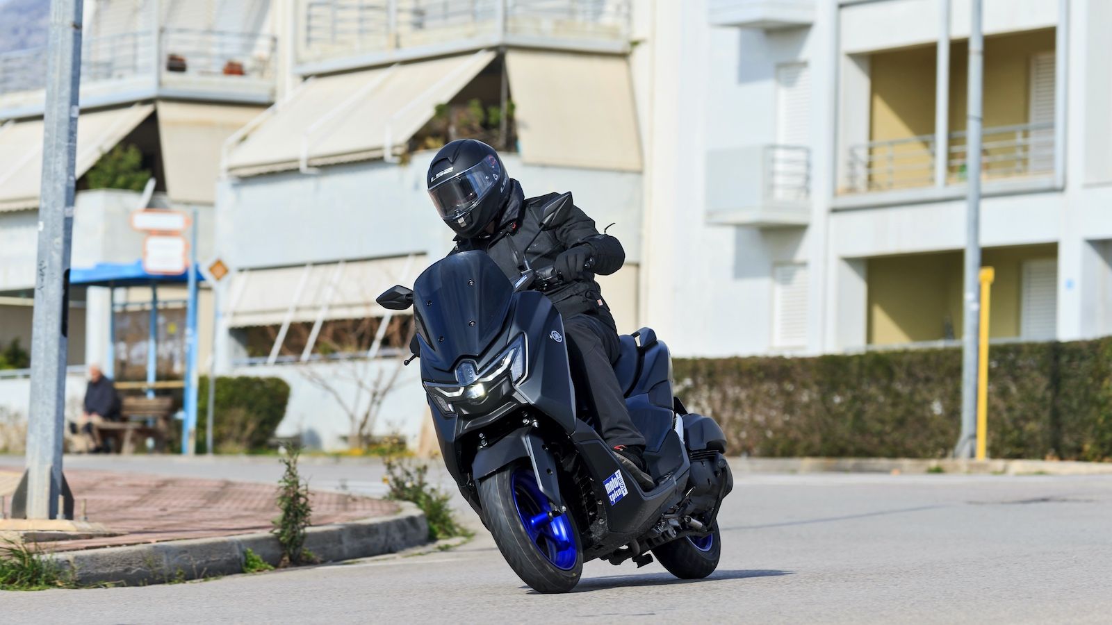 Test - Yamaha NMAX 125 2025 