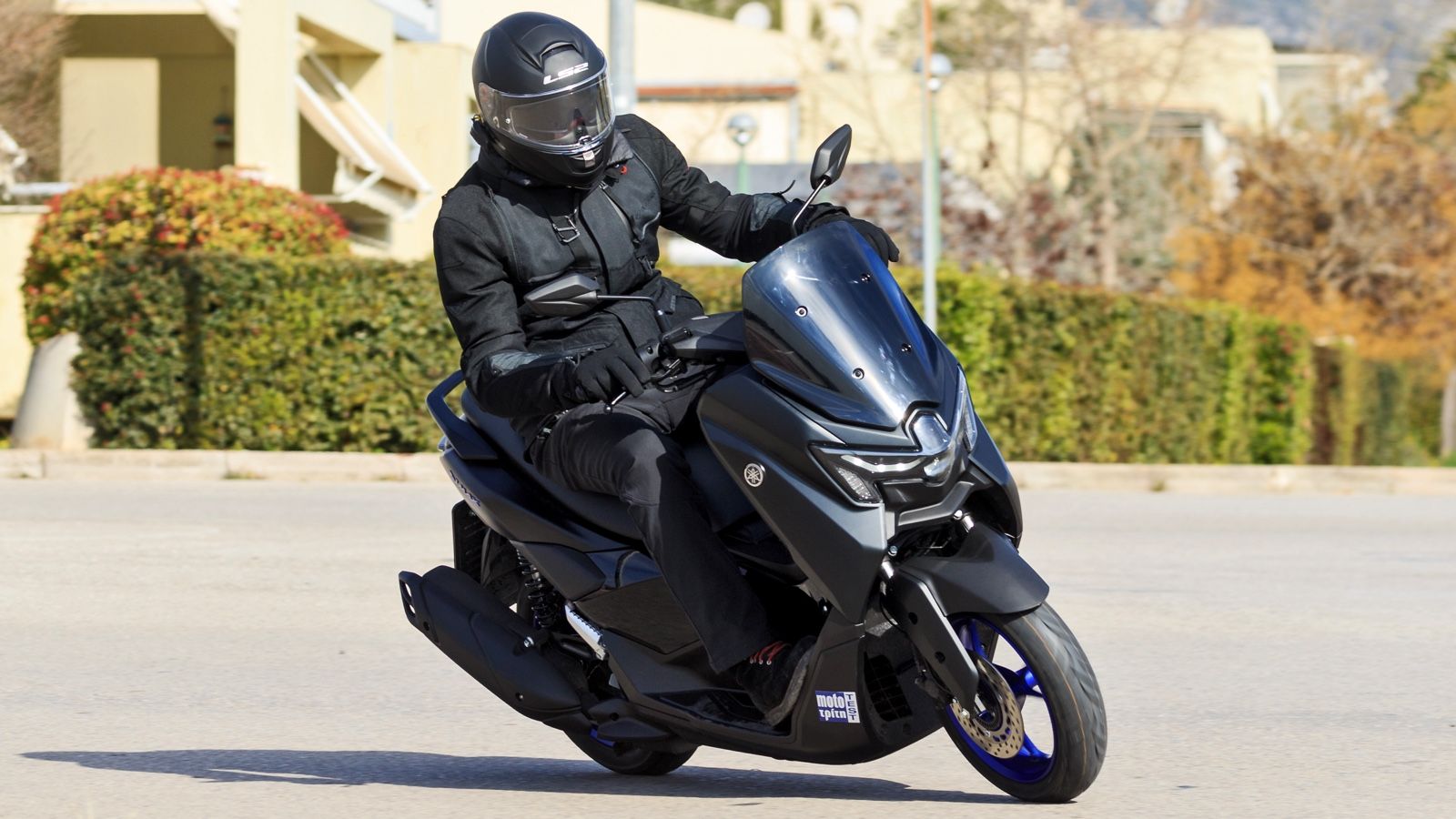 Yamaha NMAX 125: Με νέα μειωμένη τιμή και αναβαθμισμένη εμφάνιση! 
