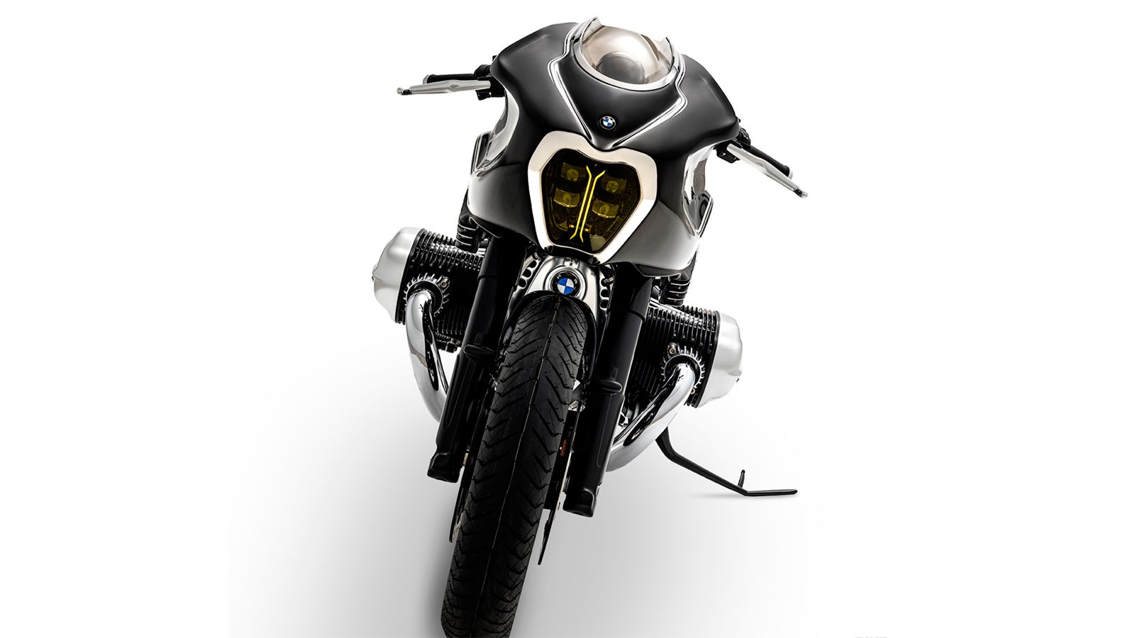 bmw blechmann r18 price