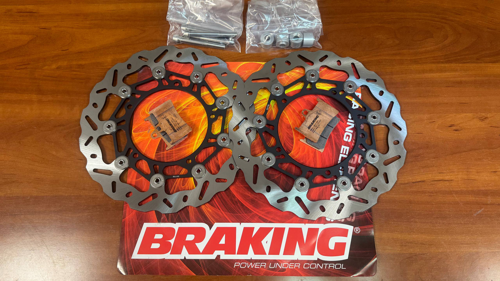 Braking Oversized Kit με δισκόπλακες για TMAX 530 2015-2019 Braking Oversized Kit με δισκόπλακες για TMAX 530 2015-2019