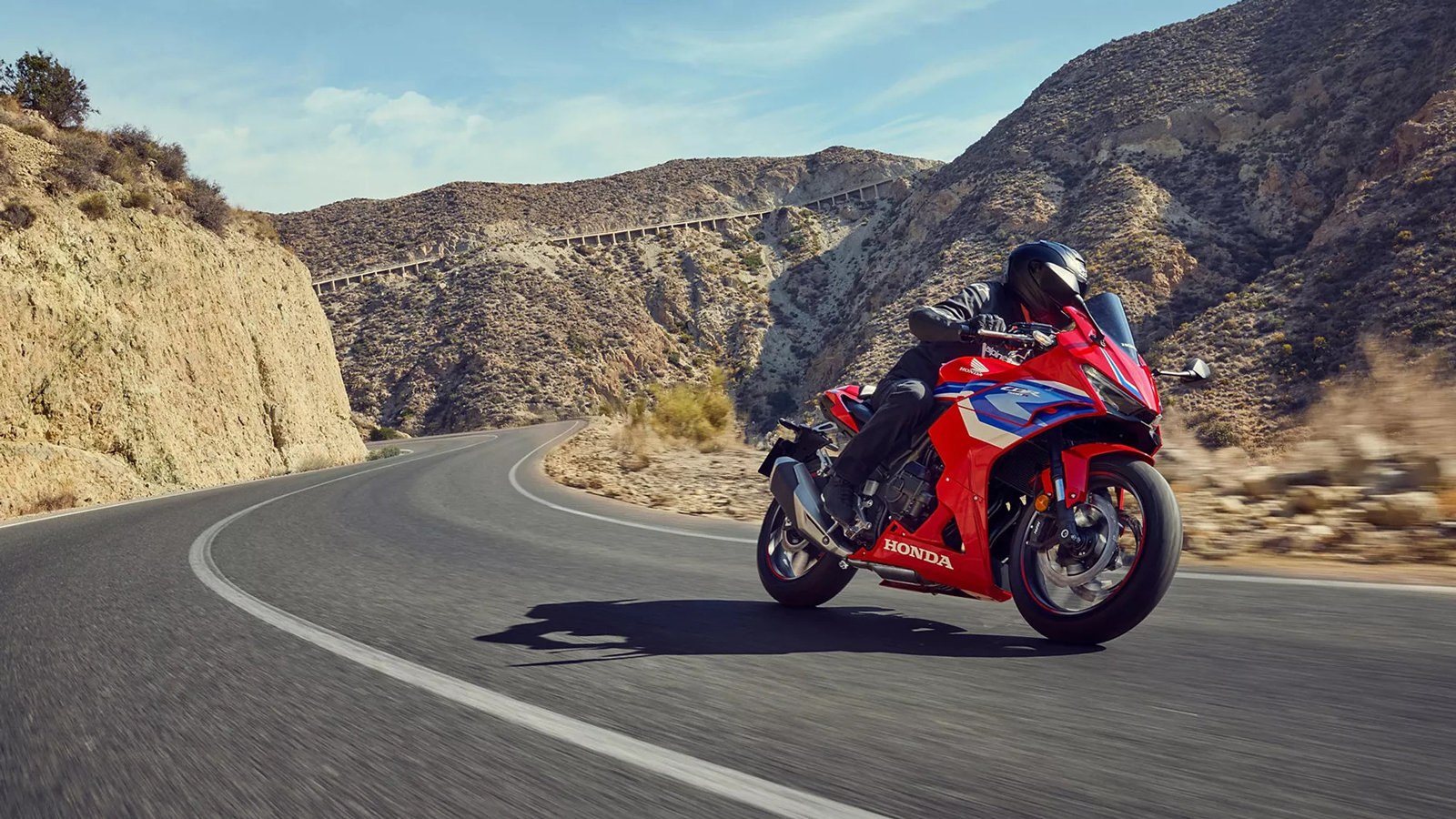 Honda 2026: Από το CB1000GT και το Transalp έως τα scooter που κινούν την πόλη Honda 2026: Από το CB1000GT και το Transalp έως τα scooter που κινούν την πόλη