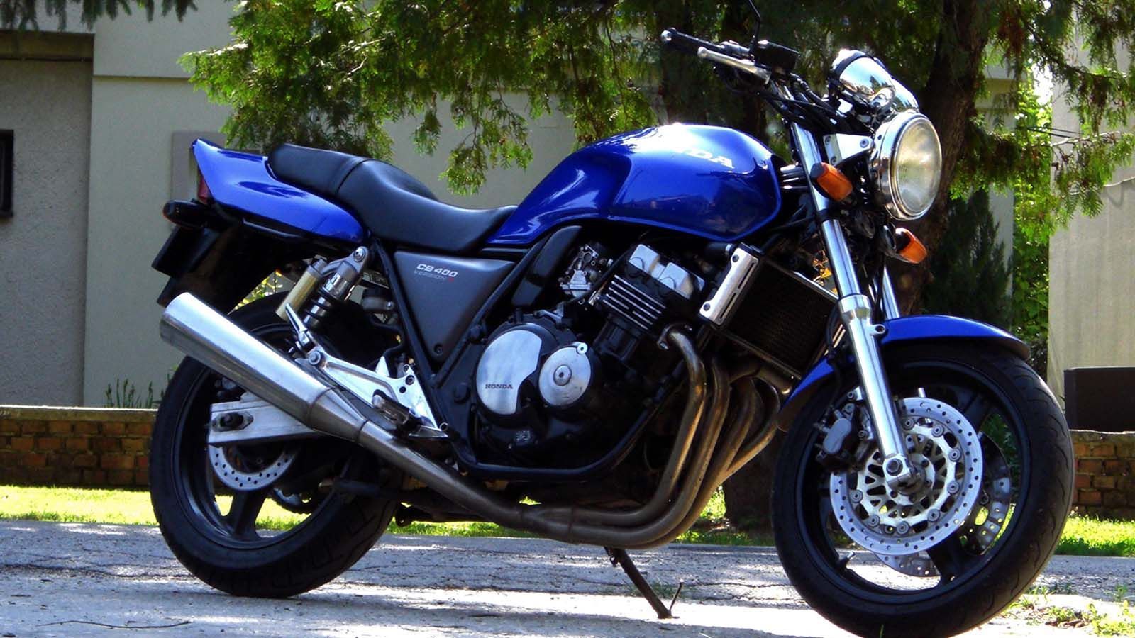 Honda CB400 Super Four: Διαχρονικός θρύλος - honda