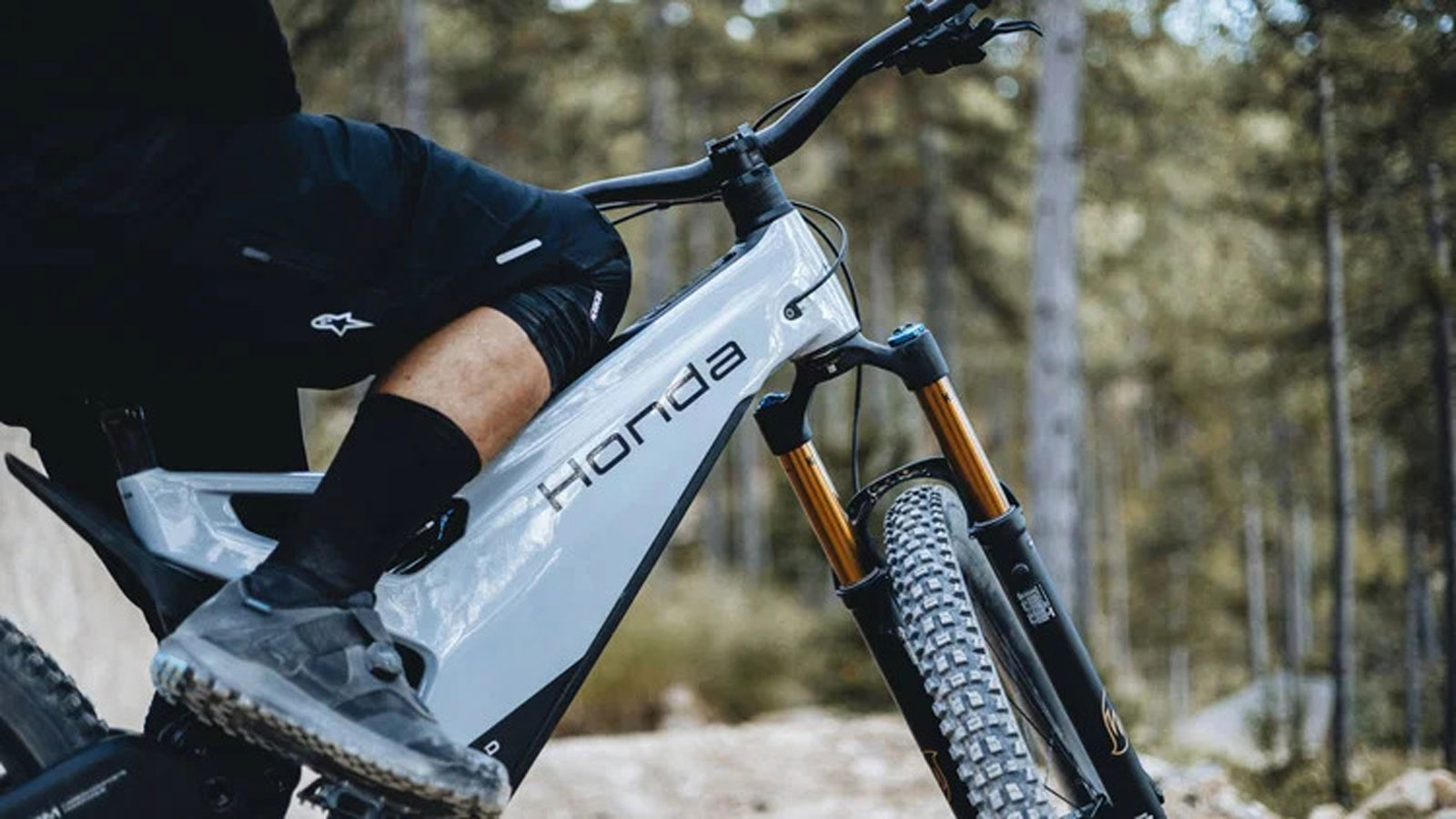 Παρουσιάστηκε το πρώτο e-MTB της Honda στη Sea Otter Europe 2026 Παρουσιάστηκε το πρώτο e-MTB της Honda στη Sea Otter Europe 2026
