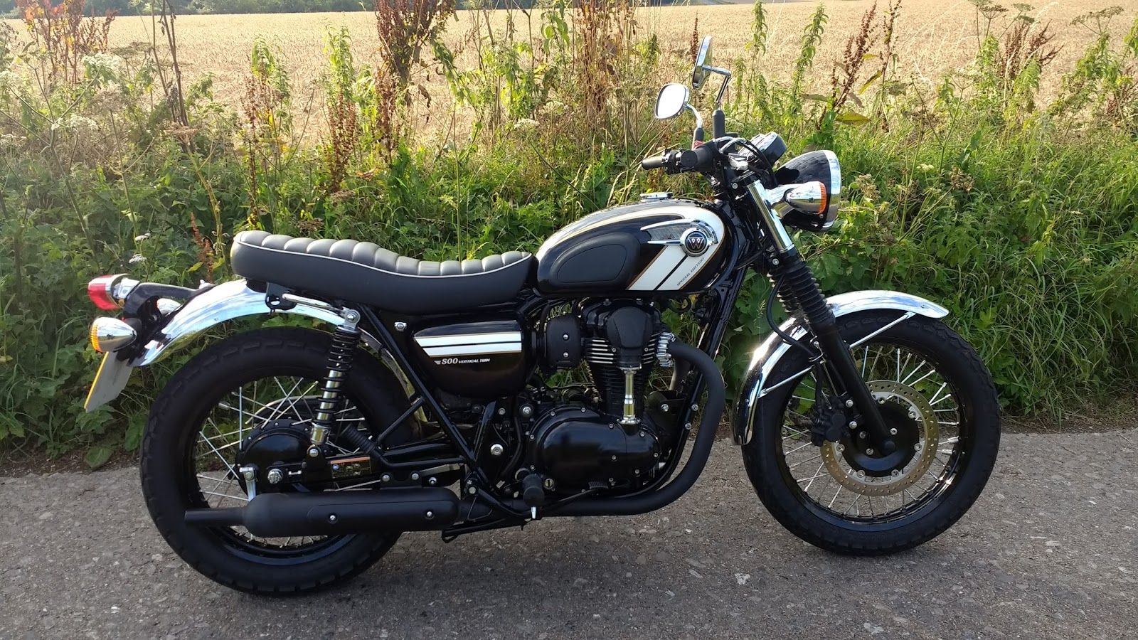 kawasaki w800 retro