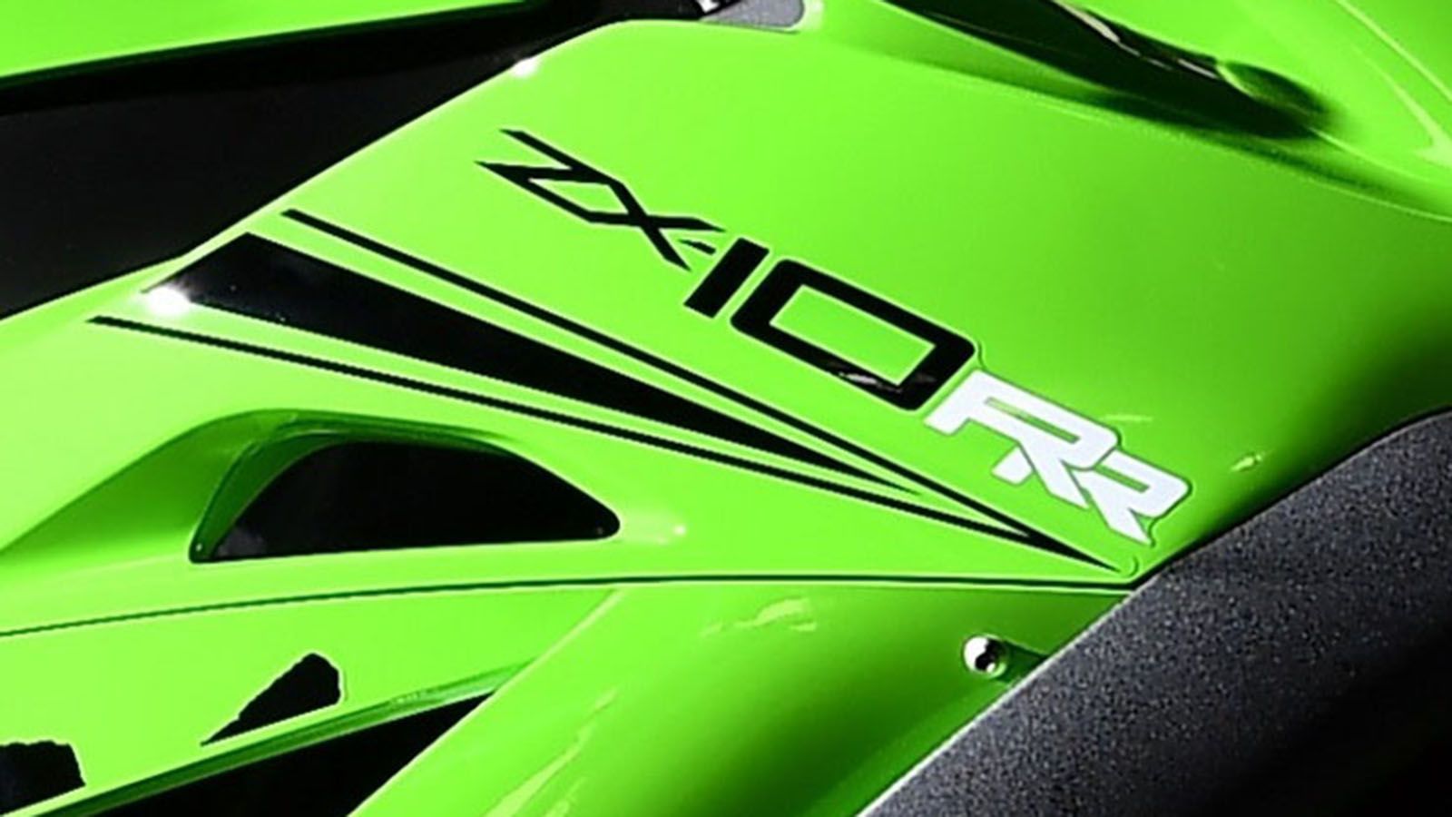Kawasaki Ninja 300 4k
