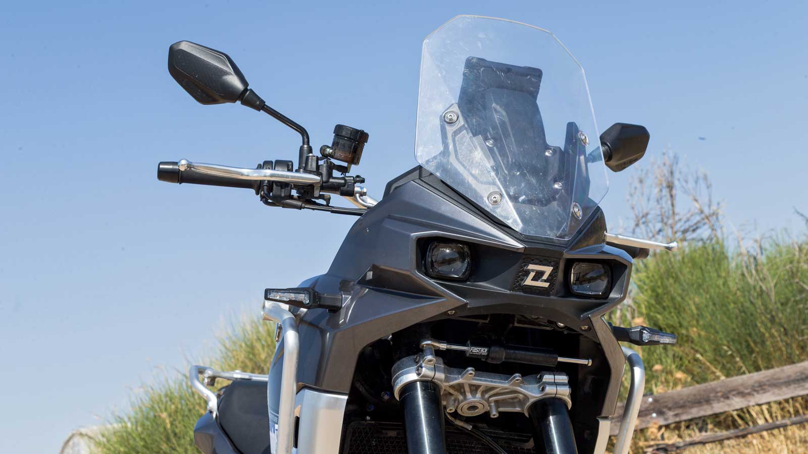 Kove 800 X Pro: Με 95 ίππους στα 190 κιλά και 21άρη τροχό εμπρός 