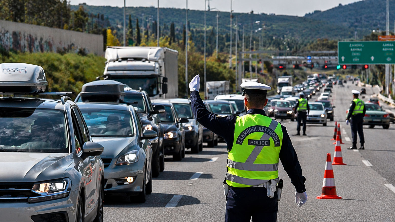Σε ισχύ τα μέτρα της Τροχαίας για το Πάσχα –  Οι απαγορεύσεις