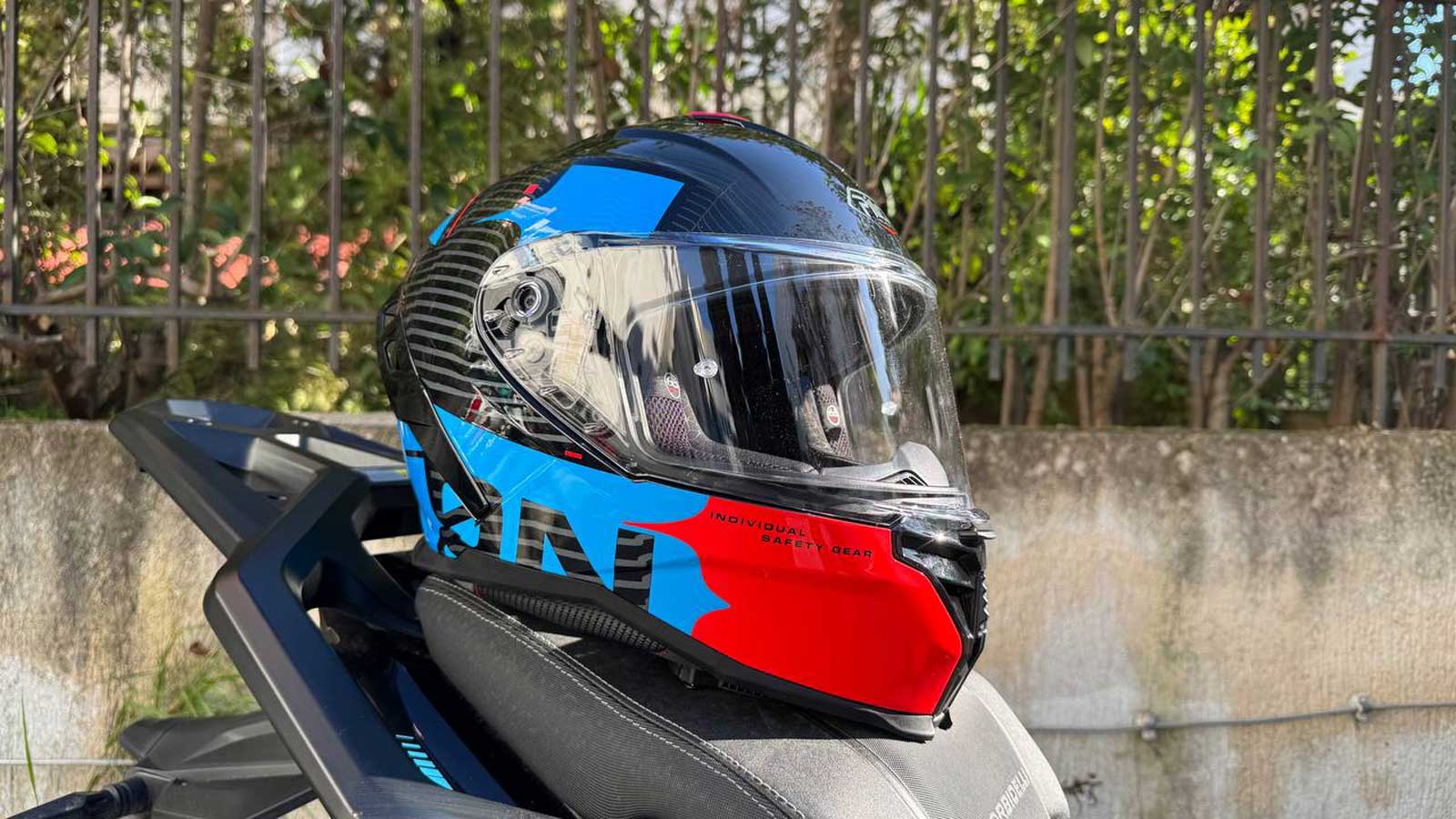 Test Pilot Corsair SV On