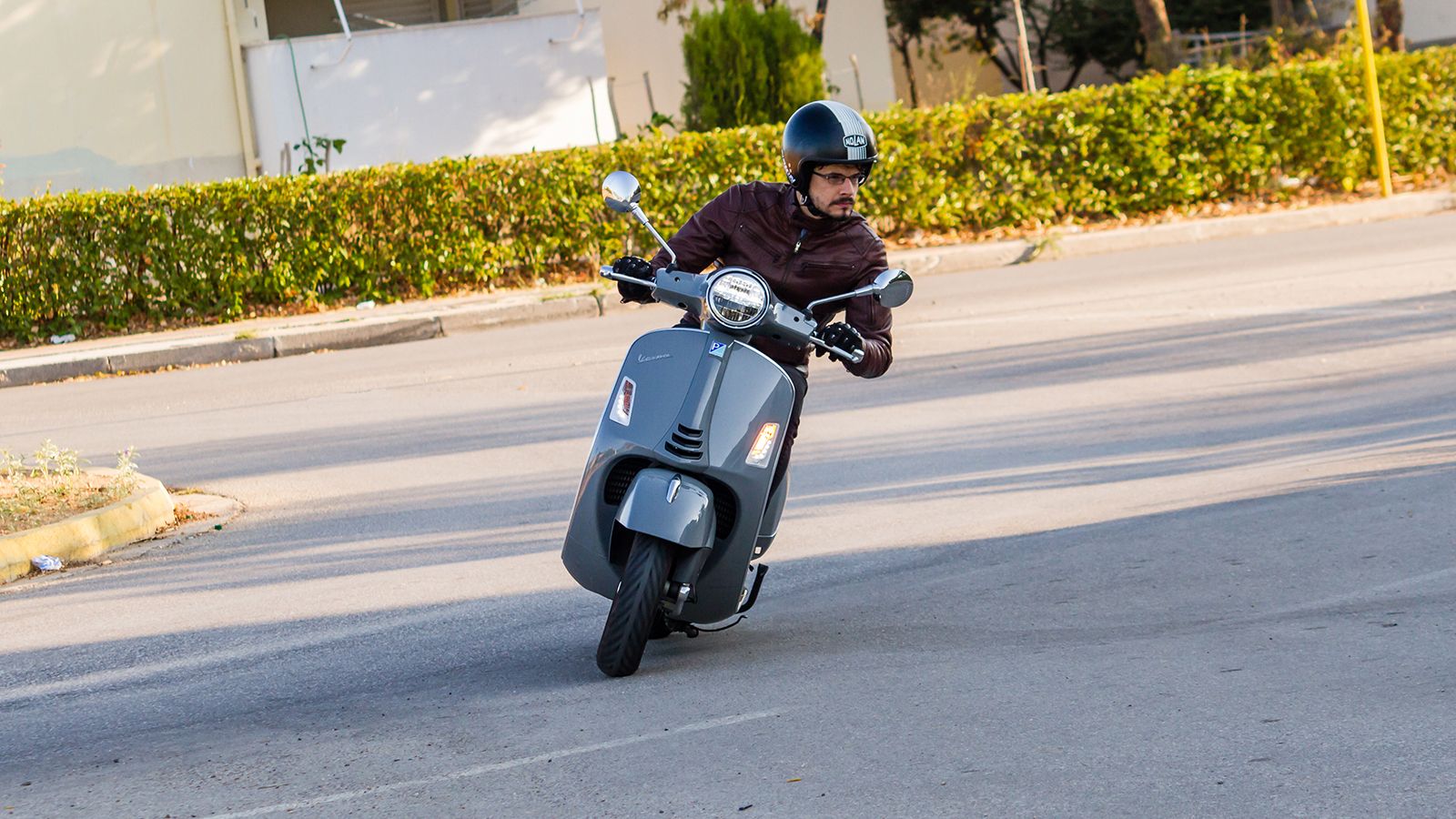 Telo Coprimoto Impermeabile OJ Per Piaggio Vespa GTS 300 Super 2015 - Taglia L - Nero
