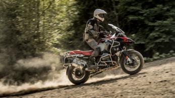 Bridgestone Battlax AX41 –    “go anywhere” 