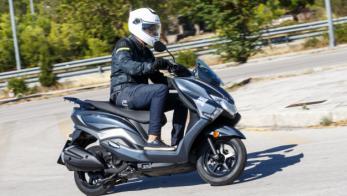 Suzuki Burgman Street 125EX - Test