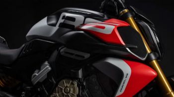 Ducati World Premier 2026: Diavel V4 RS 