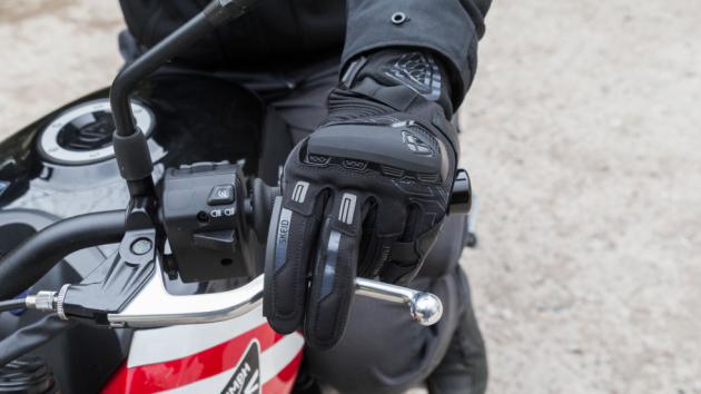 Mid season  Ixon Skeid Black    
