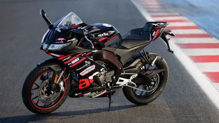  Aprilia RS 125 GP Replica    ,   124,2cc      .         